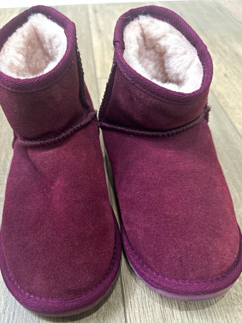 EMU Australia Wallaby Mini Kids Size 1 Purple Suede Wool Lined Ankle Boots